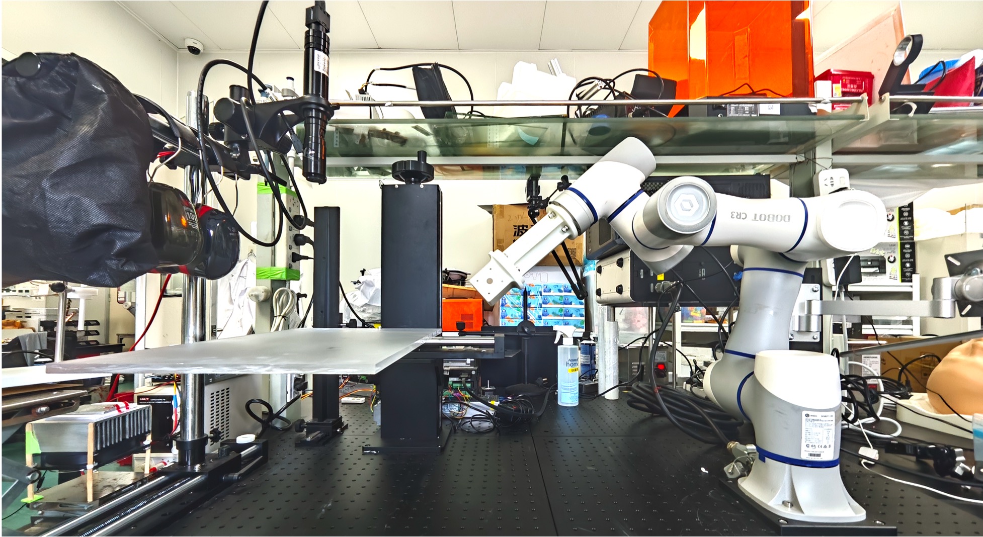 Magnetic manipulation platform with robotic arm(机械臂磁控平台)